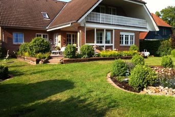 Exklusive Waldrandlage mit über 6000 m² Grundstück